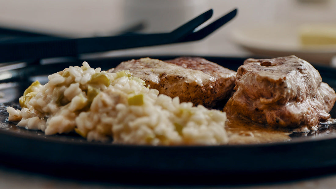 Lauchrisotto mit Kalbsfilet an Orangen-Sahnesauce